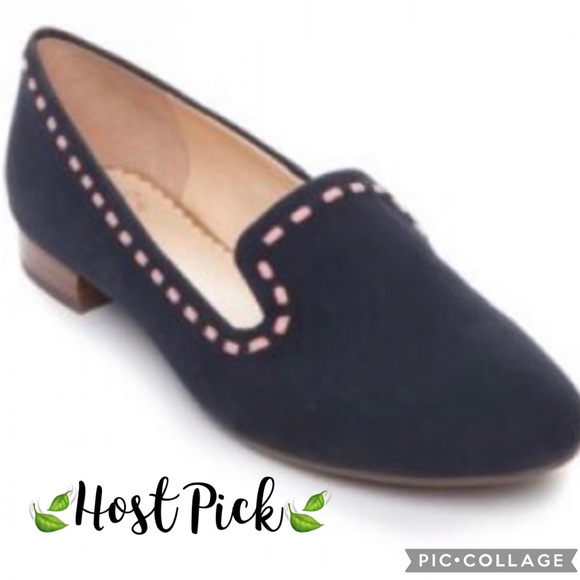 ✨Host Pick✨Crown & Ivy Flats - Picture 1 of 6